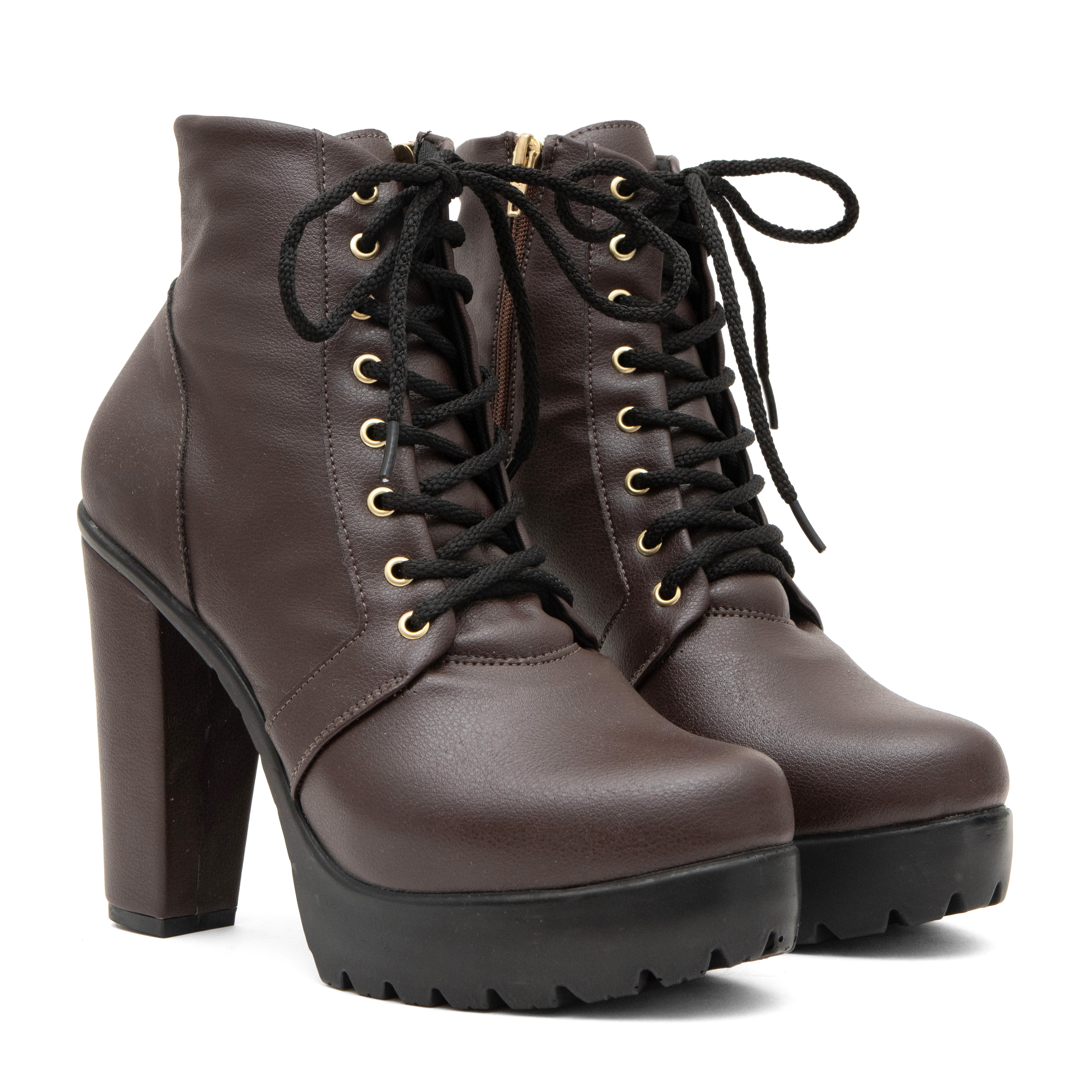 Coturno Preto com Salto