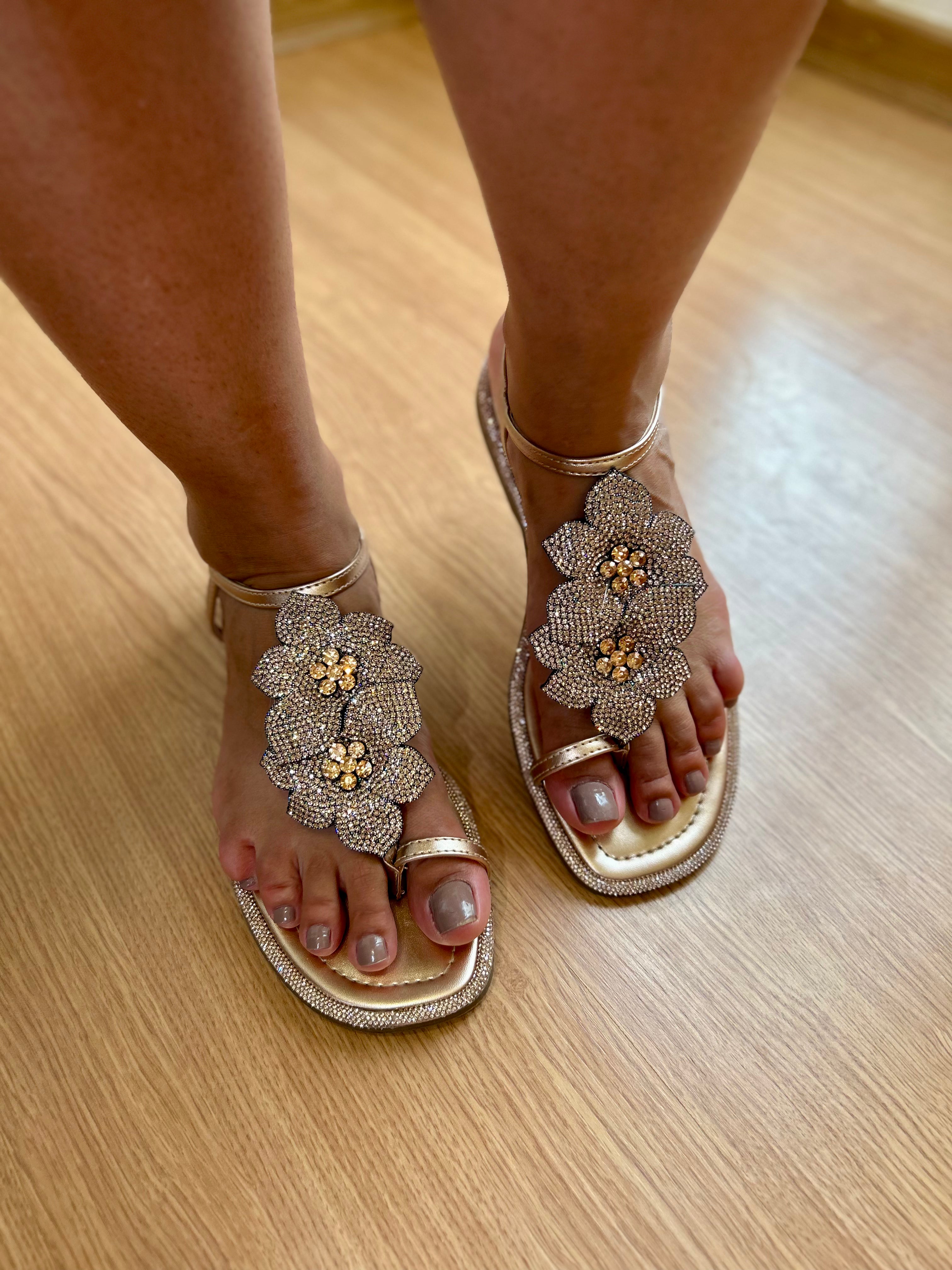 Sandalia champanhe Flor Em tiras Barbara Morais